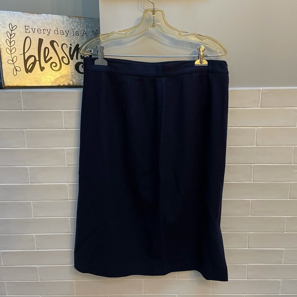 Kimberly Bennett 100% Merino Wool Navy Skirt